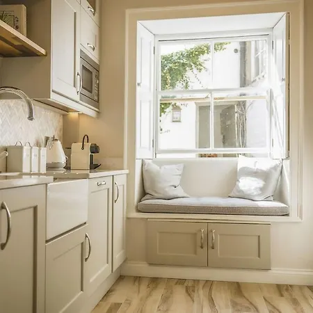 Porte House - At 度假居 *